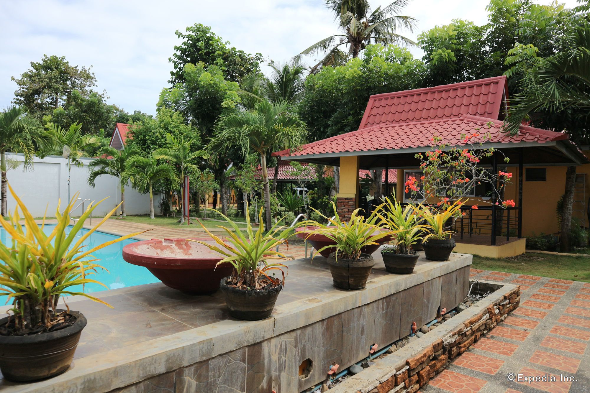 Villa Manuel Tourist Inn Puerto Princesa Exterior photo