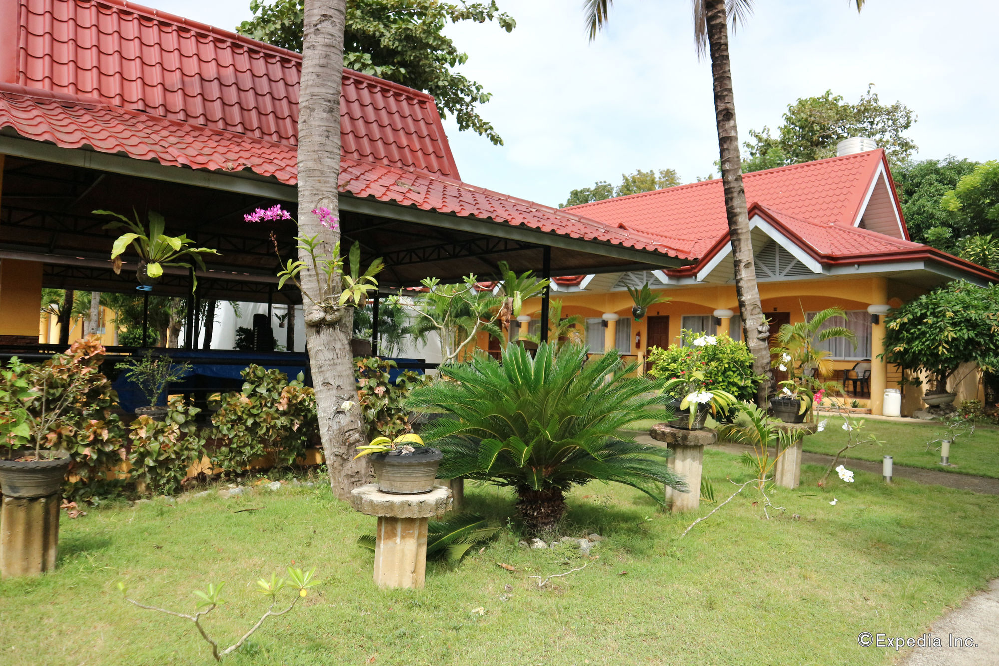 Villa Manuel Tourist Inn Puerto Princesa Exterior photo